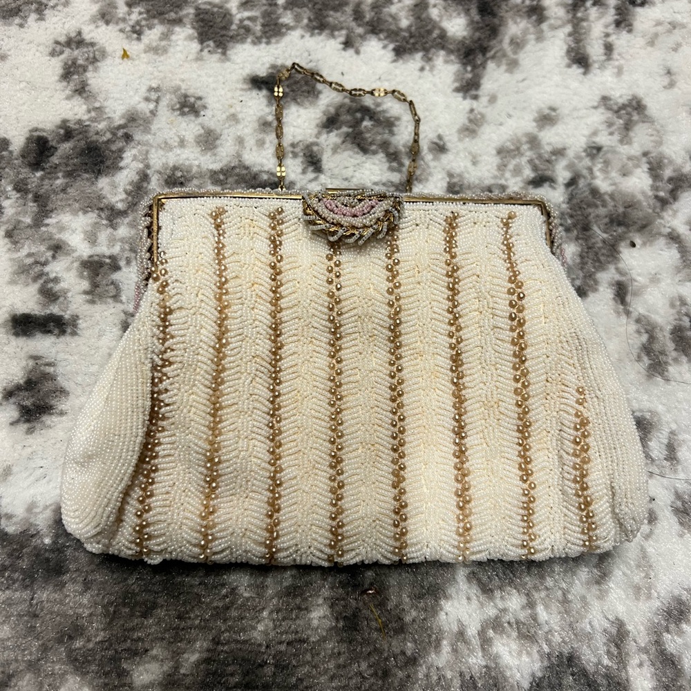 Elegant Beaded White and Gold Clutch